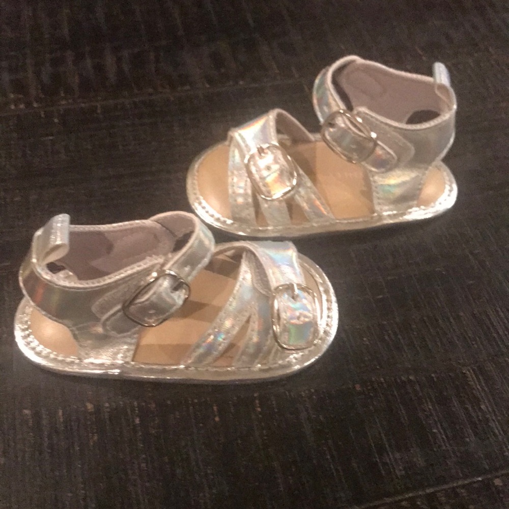 Sandals - Picture 3 of 3